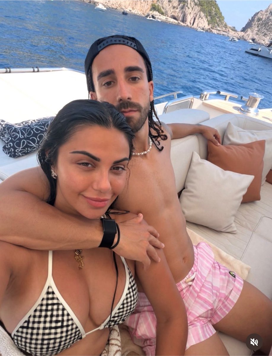 BahityaRonaldo's tweet photo. Marc Cucurella with his wife Claudia Rodriguez continue to enjoy their vacation to the fullest ❤️ https://t.co/IPDuLKDVfw