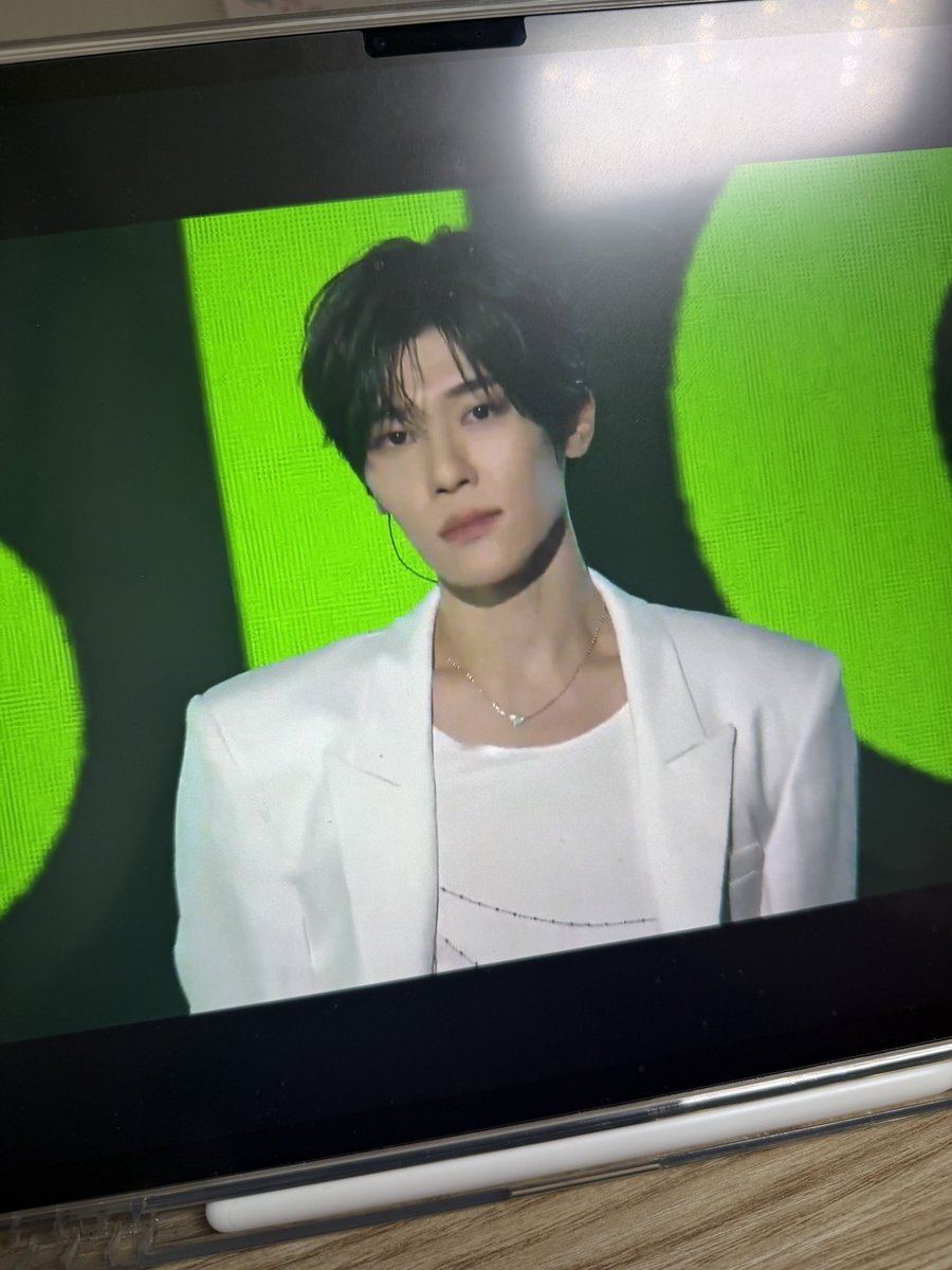 J_enx00's tweet photo. 결혼하자 https://t.co/8ZnyD7kNdU