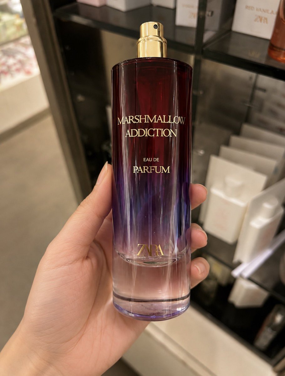 alluraxxsss's tweet photo. ZARA masyado niyo namang ginalingan 😭😭 Kuhang-kuha yung luxury perfume vibes!!! Tapos long lasting pa??? HAHAHAHA TY malala, parang naka-designer perfume without the designer price. 🤍✨ https://t.co/VGULWYEXc9