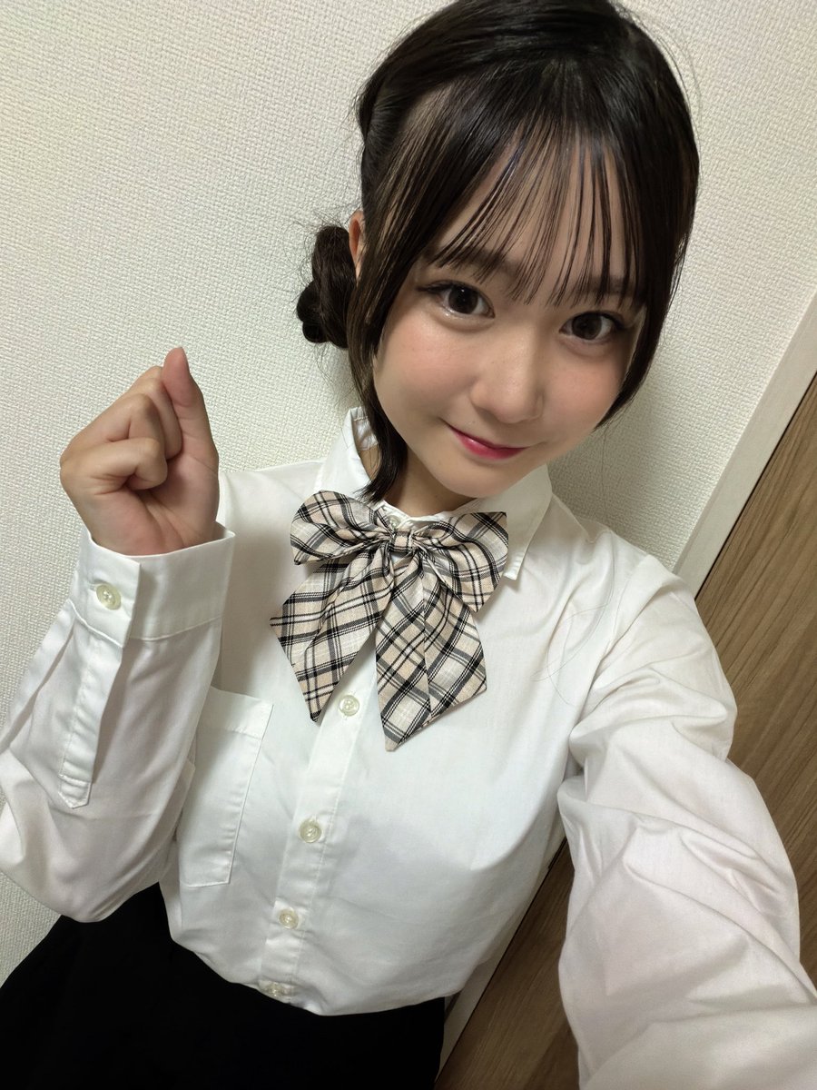 ayaka_alt_s2's tweet photo. 女子高生ミスコン2026
3次審査がスタートしました😻
「関西エリア」　大阪府出身・高校1年生　『あやか』です🎀ིྀ

この投稿はXリポスト数の審査となっています‼️
リポスト数が多いとセミファイナリストに選出されます🩵

【期間】
8/16 23:59です

拡散、応援よろしくお願いします
 #女子高生ミスコン https://t.co/P6LZcZ969A