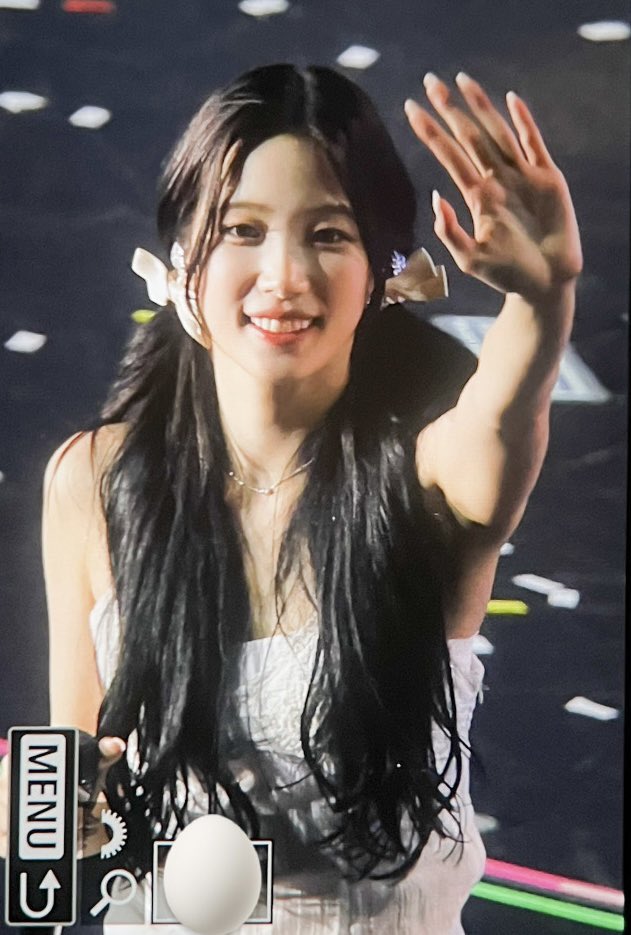 BLUEZONE0809's tweet photo. 260809
 PURE FLOW TOUR in SHIZUOKA D2 pre

ツインテール☺️

#카즈하 #KAZUHA #カズハ 
#LE_SSERAFIM #르세라핌 https://t.co/elrITraeXg