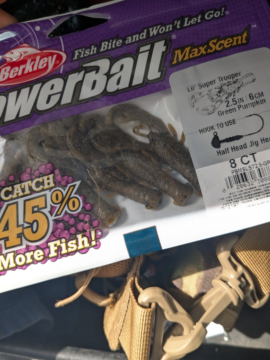 turix2fishing's tweet photo. 見えチヌに関してはマックスセントにしたからって反応が激変するということはありませんでした
釣れる魚見つけて投げることのほうが大切みたいです
釣れたのはMPSビッグ
山口山陰チニング
立ち位置に木が生い茂ってて自分の姿が隠せる場所は魚が逃げにくい気がします https://t.co/BL3KgwS9EI