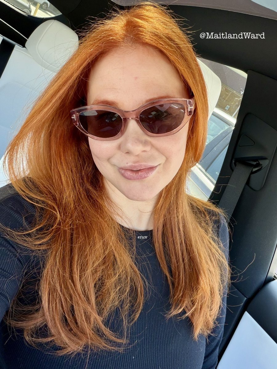 MountainTheodor's tweet photo. 😎 Maitland Ward ❤️👩🏻‍🦰👑 https://t.co/rttNucEgeI