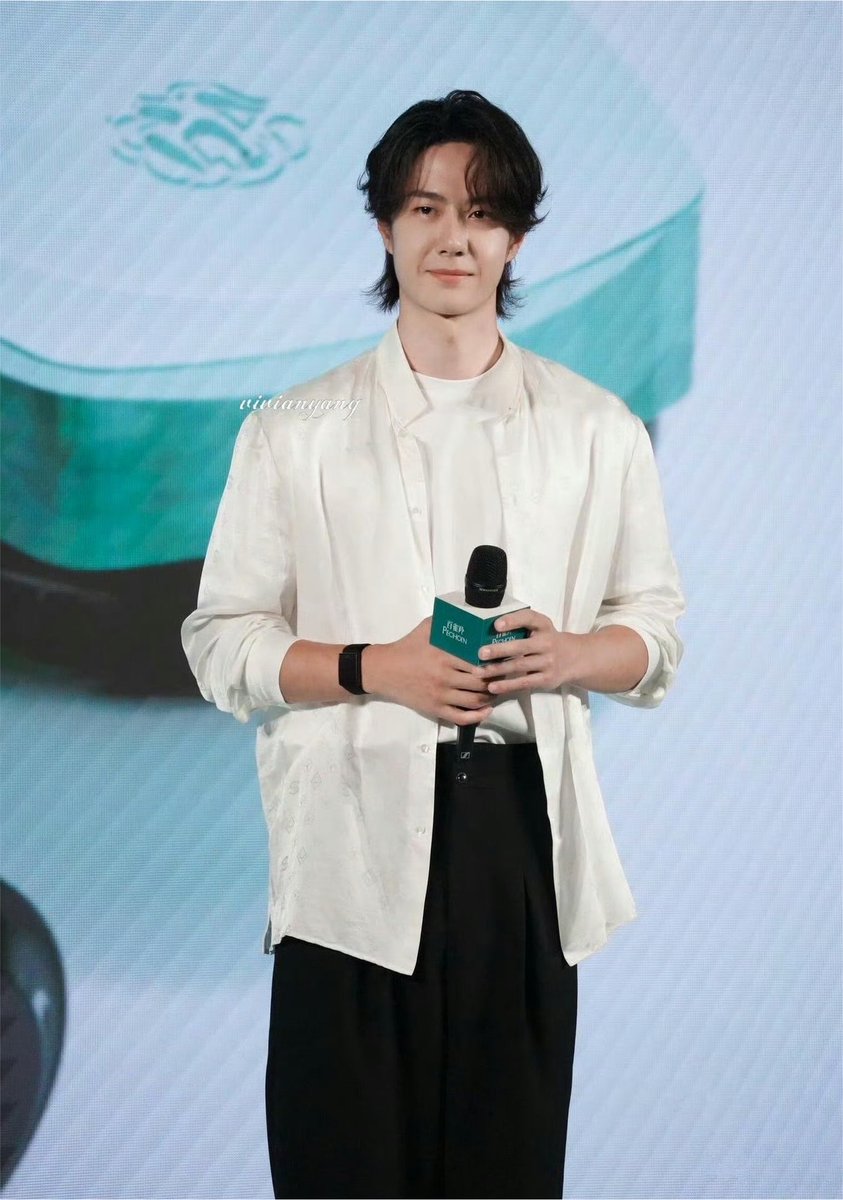 crazyprettyboys's tweet photo. มุป๋อยิ้มแบบนี้ดูหล่อรว้ายเท่ดีชะมัด แฟนหนุ่มมากกก https://t.co/ceJidSugZq