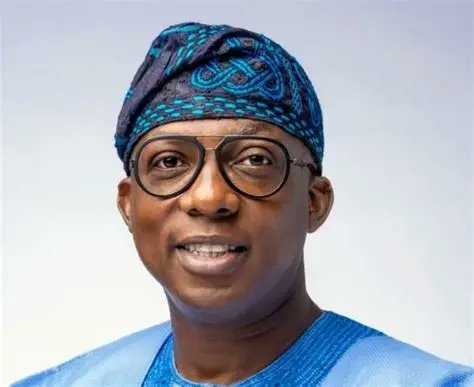 NigeriaStories's tweet photo. JUST IN: Lagos State Commissioner for the Environment and Water Resources, Tokunbo Wahab, has urged celebrities, influencers and members of the public to refrain from actions that inadvertently encourage the activities of street urchins, popularly known as agberos, in the state. https://t.co/soxYHuAcXA
