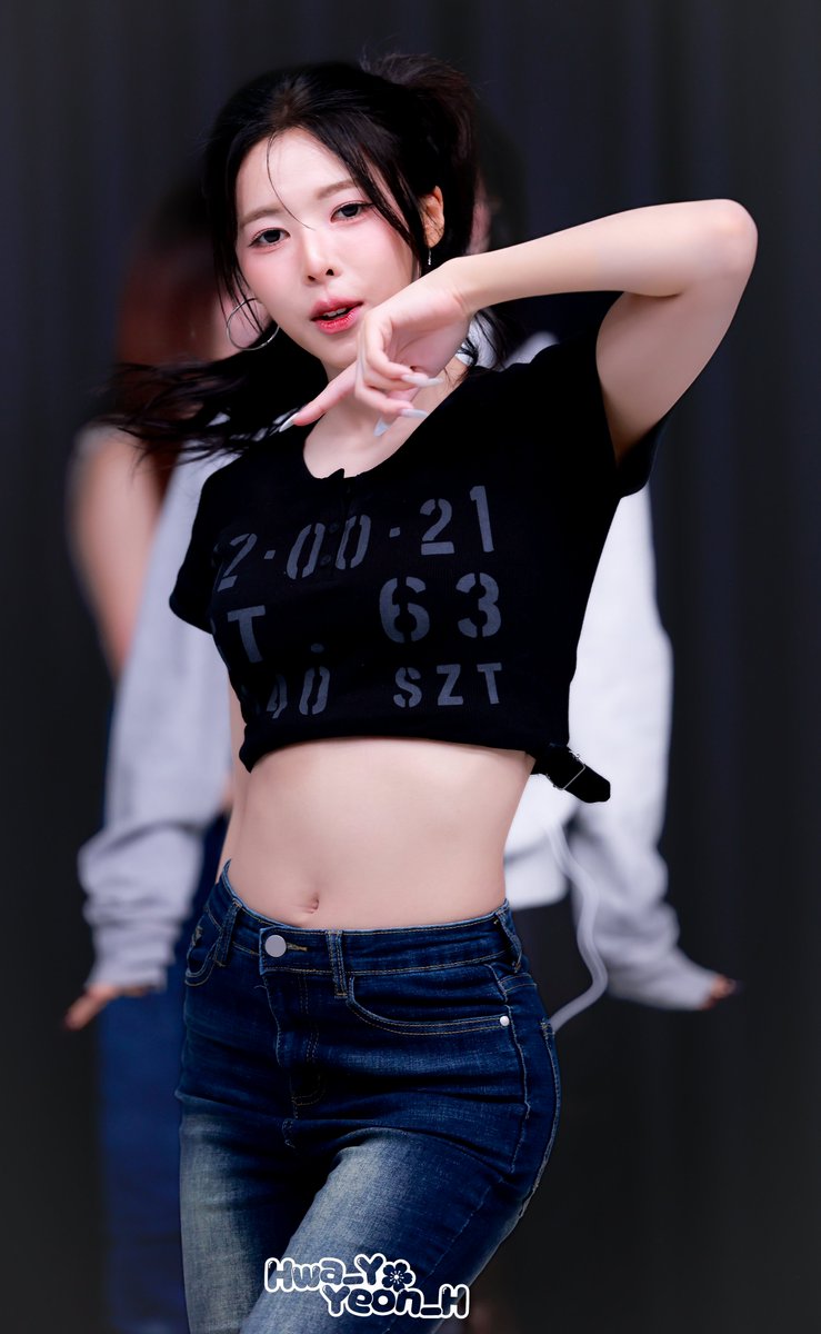 Hwa_Y_Yeon_H's tweet photo. 2026 0809 위드뮤 대면팬사인회 

𝓐𝔀𝓮𝓼𝓸𝓶𝓮 𝓓𝓪𝓱𝔂𝓾𝓷

#서다현 #Dahyun #다현 
#트리플에스 #tripleS 
@triplescosmos https://t.co/gmLC8mpSdE