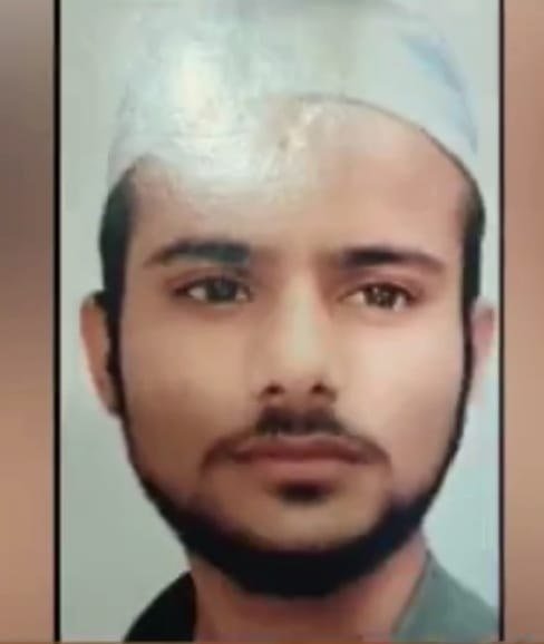 IntelHQ26's tweet photo. Rajasthan ATS detains Tonk youth over alleged Jaish-e-Mohammed links

A youth identified as Wasit has been detained by the Rajasthan Anti-Terrorism Squad (ATS) from Tonk, Rajasthan, over alleged links to the Pakistan-based terror outfit Jaish-e-Mohammed. Further investigation is underway.
