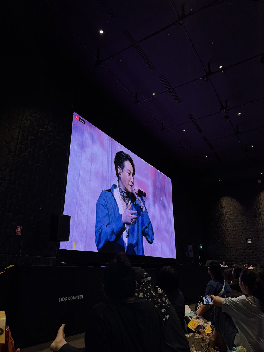 J21P09's tweet photo. @Palit_Official @peckpalit มีแต่คำว่าน่ารักเต็มไปหมดเลยค่าาา 😍☺️💖💖

#Peck_IGYFanmeet
#PeckPaLitChoke 
#เป๊กผลิตโชค https://t.co/g9Fj9mIAor