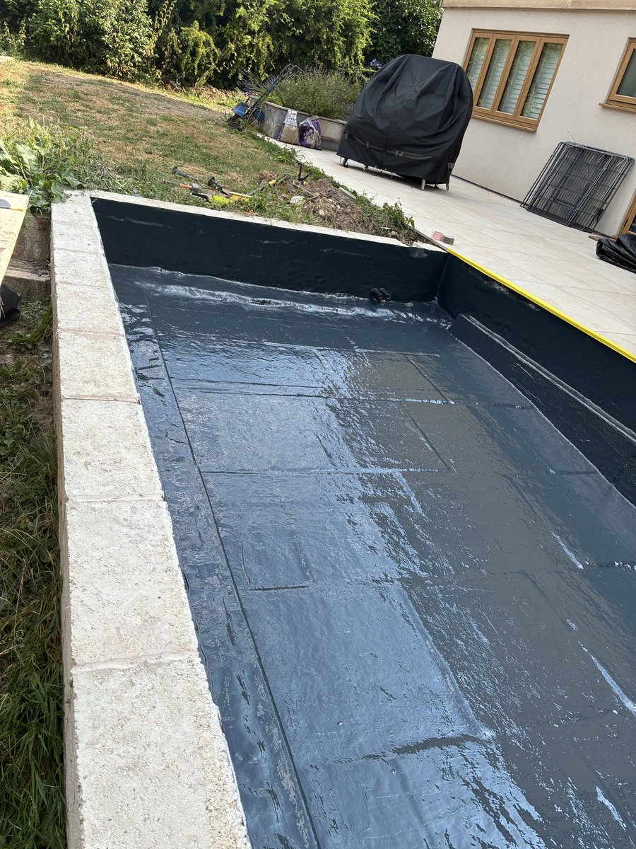 WrComposites's tweet photo. This is something we dont normally do,
Fiberglass fish pond lineing,
Took this job on when the owner told me who he was thinking of using, 
The colour was down to the customer choice when inoffered them a choice of blackmor this dark grey/ blue colour. https://t.co/OFF65hYA36