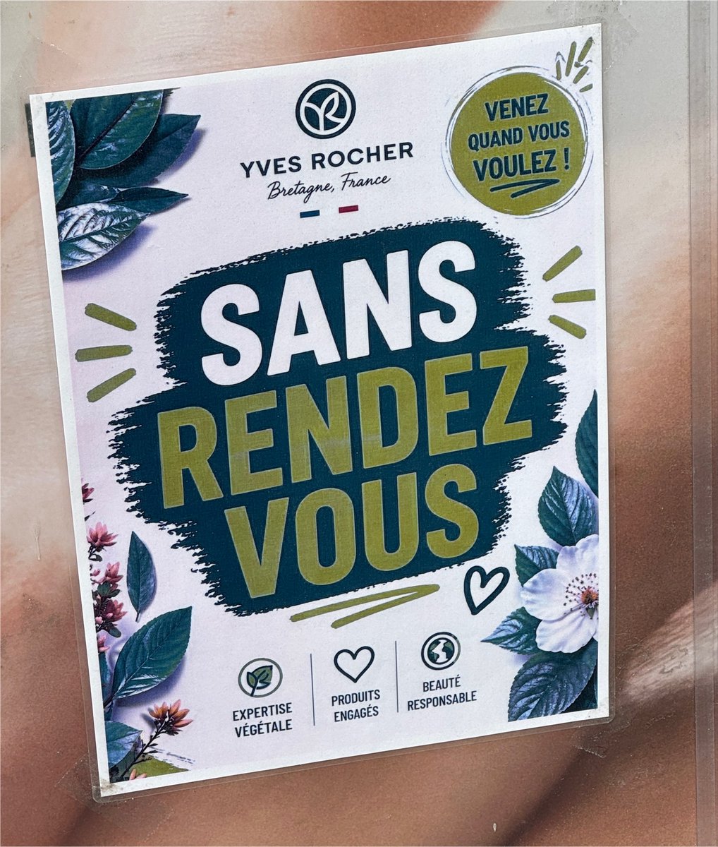numerogeek's tweet photo. Vous aussi vous commencez à saturer des affiches "faites avec ChatGPT"?

On dirait souvent la même affiche, juste avec une autre couleur.

Alors qu’à côté, certains sortent des dingueries avec les mêmes outils.

Comment tu peux générer un truc pareil et te dire : "ok c'est parfait !  je publie ça comme ça" ?