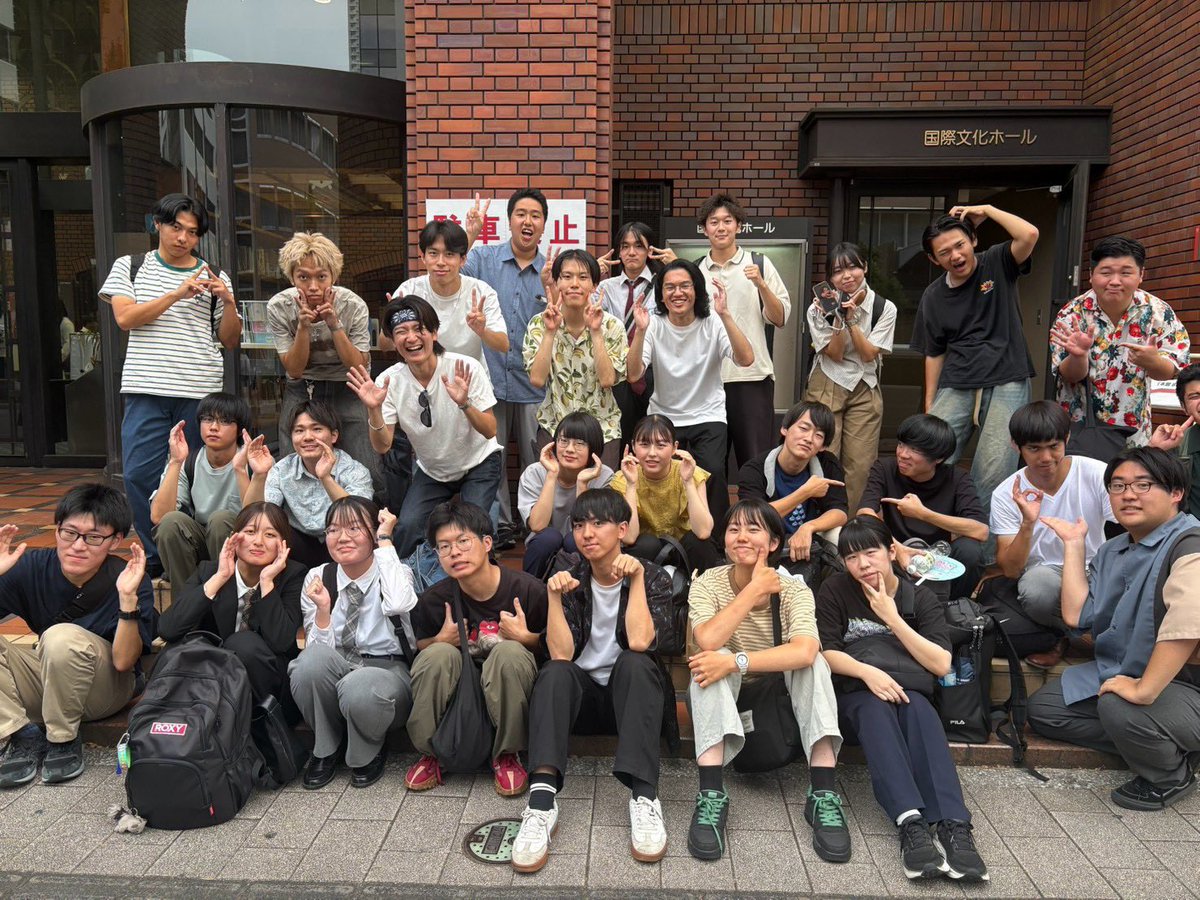 h_kakkowara_new's tweet photo. #M1グランプリ 2026
1回戦突破コンビは6組！

マルバツ3°
ヒョウモンオトメ
魚醤
シアン化水素
多分、雨
ハネツキチャオズ

そして、
エレキピアニカ
はナイスアマチュア賞獲得！！

おめでとうございます！！！

#カッコワラ #広島大学 https://t.co/3hZjrGqRlC