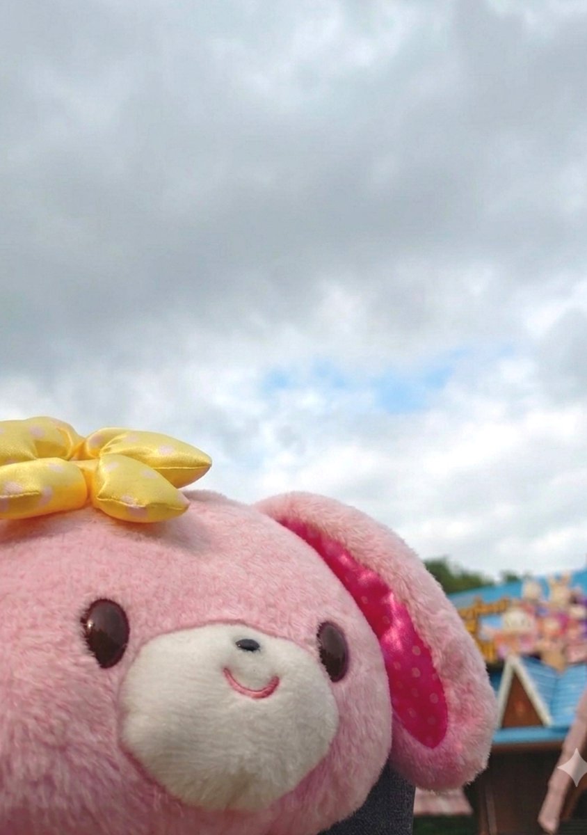 saotomegalaxy's tweet photo. 今年も🎡ハーモニーランドでお祝い🎂を伝えられました。ありがとう大分、ありがとうサンリオエンタテイメント。
ハーモニーでりぼんちゃんが踊り続ける限り、私は日出町と近隣市町村にお金を落とし続けます💸💴
ぼんぼんりぼん…𝐅𝐨𝐫𝐞𝐯𝐞𝐫𝑳𝑶𝑽𝑬… https://t.co/yCsYHFxJ43