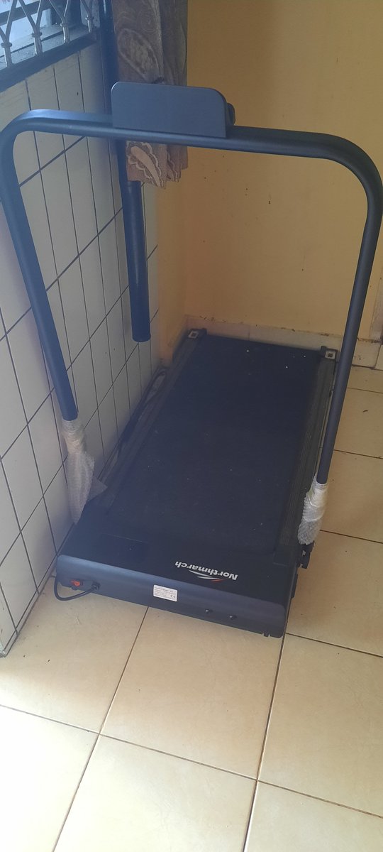 cheche_Roesma's tweet photo. Di jual area Banjarmasin , 1 jt "Dijual karena jarang dipakai, sayang kalau nganggur di rumah."
Masih baru ,. Skitar 1 tahun tp baru di pakai 5 atau 6 kali 
Minat , chat ya https://t.co/VHorQIHZJz