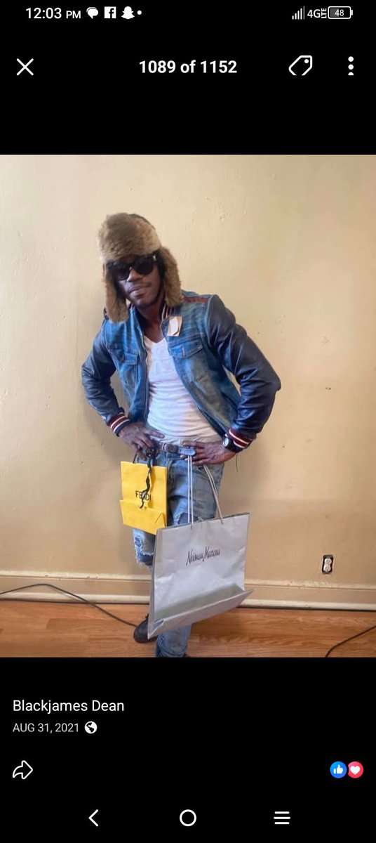 penthousembcps's tweet photo. #2021 #Deadfresh #versaceshades #fendi #Nordstrom #newjersey #messageme #56 https://t.co/UIn7artL8y