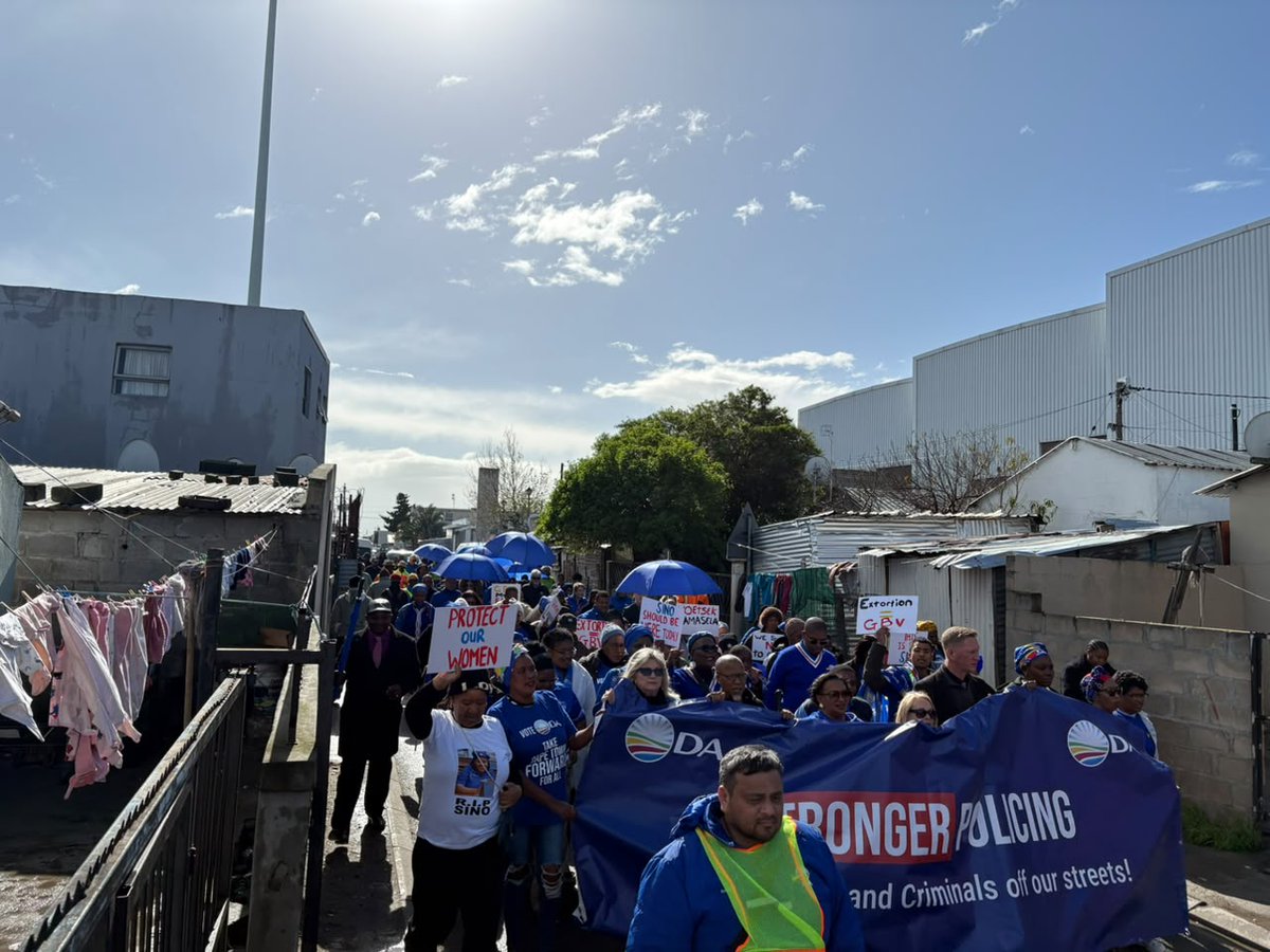 WesternCapeDA's tweet photo. ✊🏿On this Women's Day, we march for every woman who deserves to live free from fear.

💙Today we stand together against crime, extortion and gender-based violence, while honouring the memory of Sinovuyo Dyokwe.

Together, we say: Enough is enough.

#WomensDay
#VoteDA https://t.co/YUfC3CAyhK
