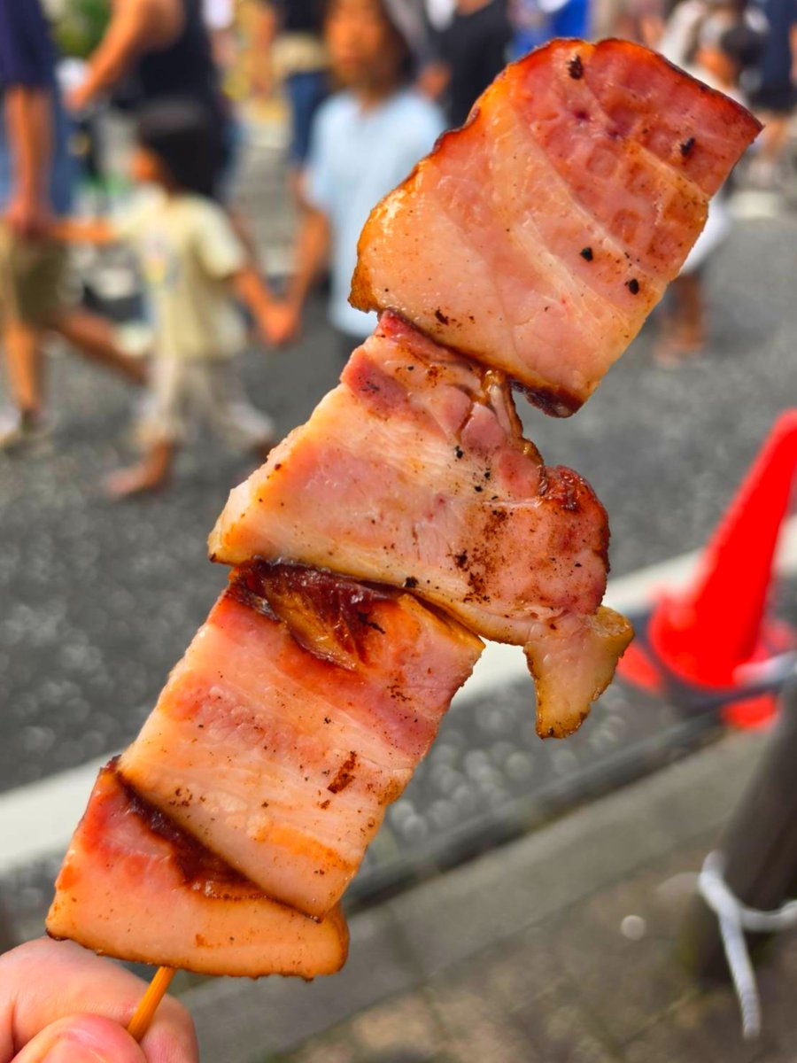 dqmoex0314's tweet photo. 住んでるとこのお祭り行ってきました！
めっちゃ盛り上がったし、美味しいものいっぱい食べて大満足😊

なお８時間くらい飲んでてた模様🤣🤣 https://t.co/4axESra1zO
