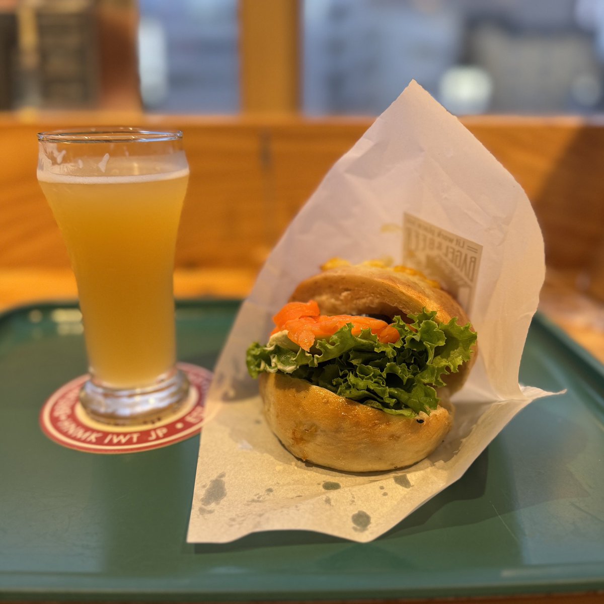 fjun2347's tweet photo. 盛岡駅、新幹線改札近くのベーグルも食べたよ。クロワッサンはなかった https://t.co/fxozbJXwkT