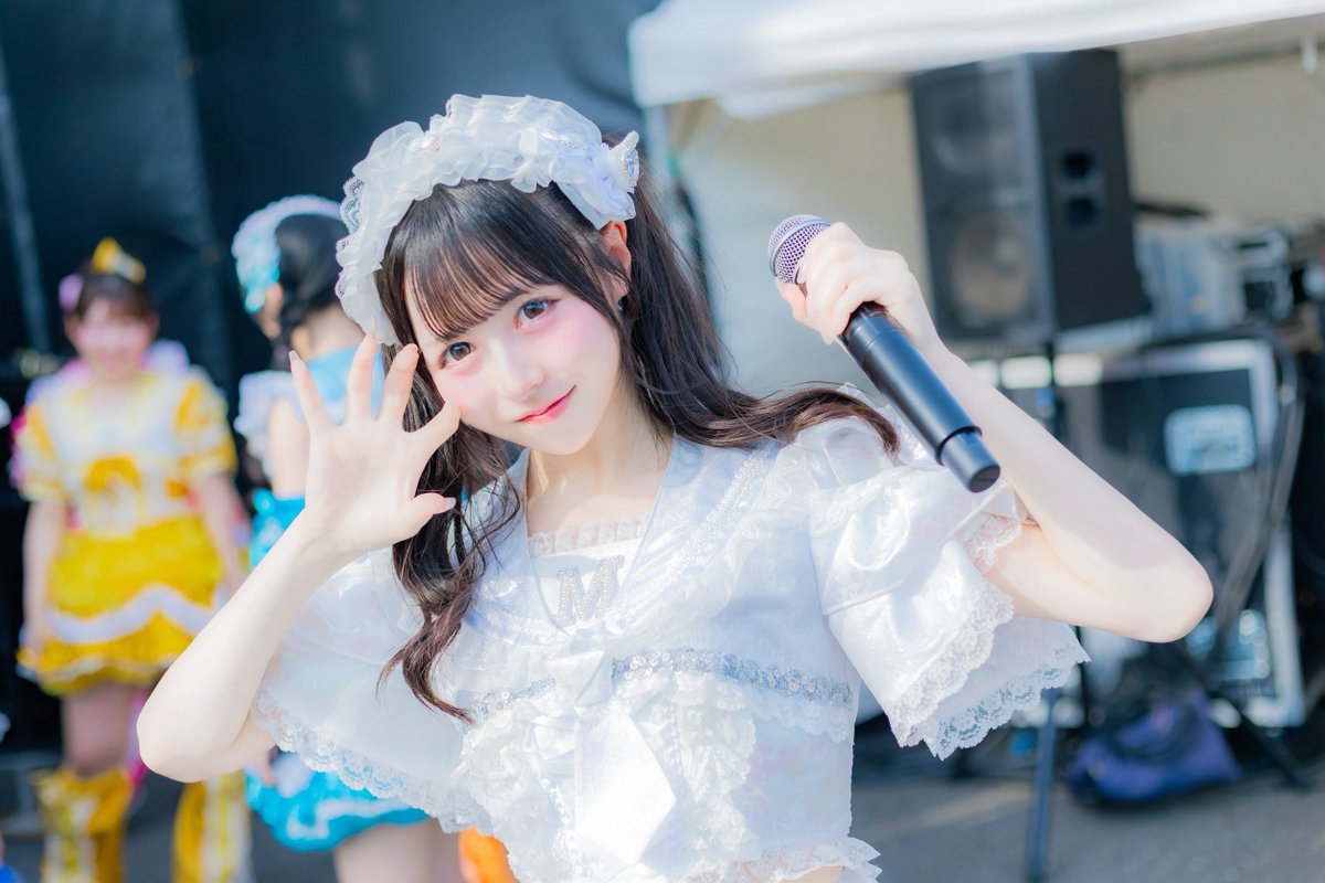 MEGAFON_yuki's tweet photo. カメラに気付く前  ⇔  気付いた後 ฅ•ﻌ•´ฅ https://t.co/FOswqQmr2B