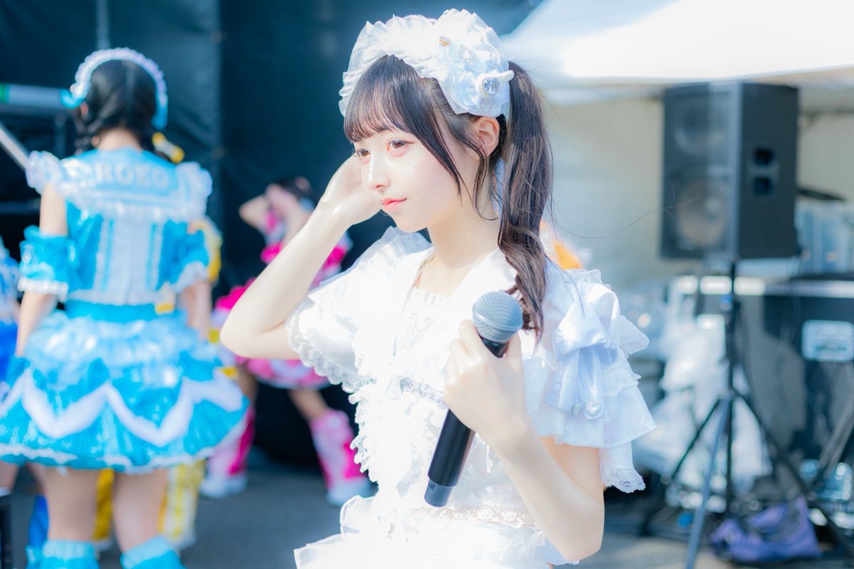 MEGAFON_yuki's tweet photo. カメラに気付く前  ⇔  気付いた後 ฅ•ﻌ•´ฅ https://t.co/FOswqQmr2B