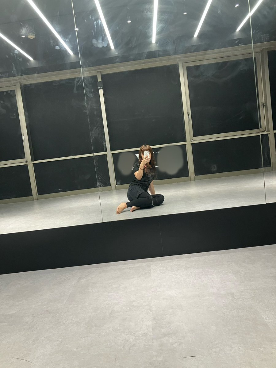 minasemiya's tweet photo. 先日、地元で習っていたダンス教室で
ワークショップがあるから良かった来ない？
とお誘いをいただいたので…☺️❣️

だったら演目の練習も地元でしよう！
と思い新規開拓しちゃった✨✨✨

ワークショップも受けられて
自分の課題も見つかって
帰りの電車は爆睡だったけど
行けて本当によかったです🥺💛 https://t.co/DfhO7AkgVl