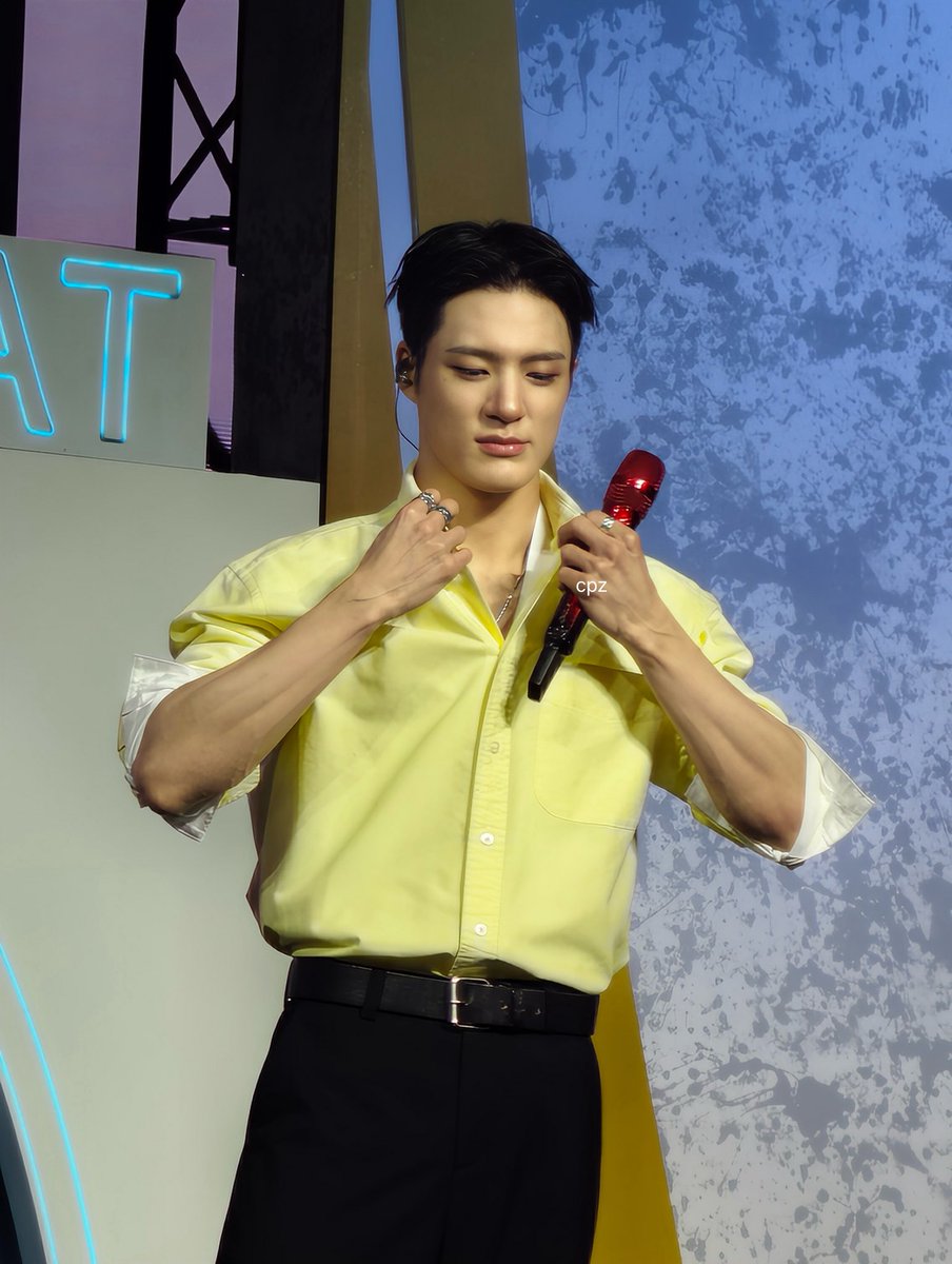 braverymars's tweet photo. สมาคมคนรัก yellow (3to3) อยู่นี้แล้ว 😝💛💛 https://t.co/K0HCr2WT6e