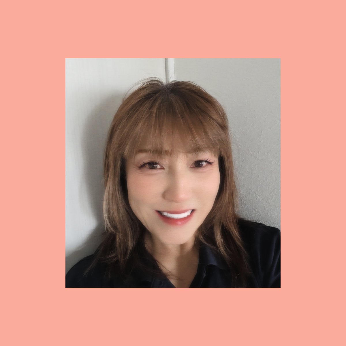 hirokomits's tweet photo. さい鹿秀吉さん脚本・演出の舞台『擬態区』を観てきました！

観客を「監査官」に見立てた参加型の演出で、舞台と客席が一つになったような感覚に。演者の皆さんの個性や熱のこもった言葉、緊迫感のある動きにも引き込まれました😁✨楽しかったです！

#擬態区 #さい鹿秀吉 #舞台 #演劇 #舞台好き https://t.co/gFSHCnBpvN
