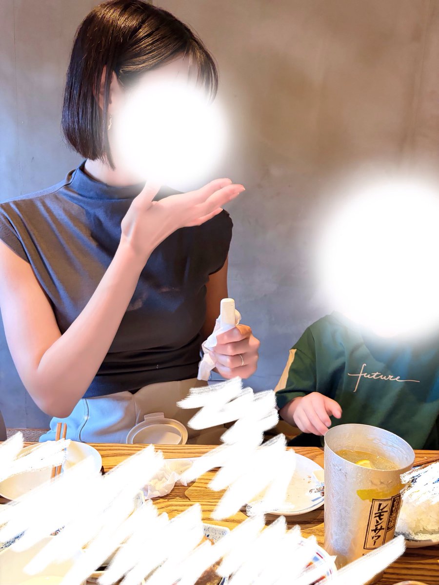 neru2mama's tweet photo. 長男はご飯食べてる時とか取り分けてくれたり、いつもプリンセス扱いしてくれる
可愛すぎてきゅん🥺 https://t.co/BMXsgnnHaN