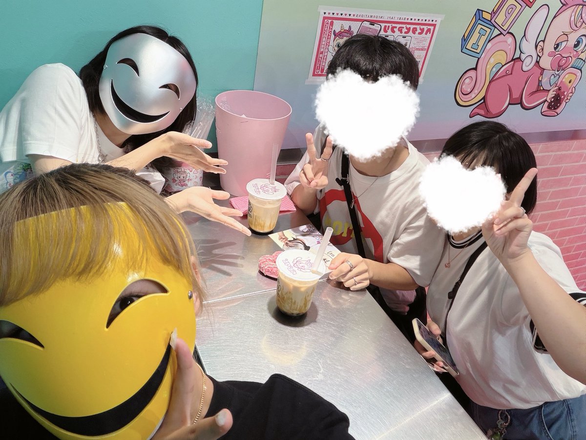 akatukiiso's tweet photo. 暑い中出勤お疲れ様でした( * . .)"
たくさんお話できて楽しかったし嬉しかったです🙌🏻
次会うのが12月のライ部になる可能性もあるけどまたどこかのタイミングで会えたらなと思ってます💭✨

@isomen_yellow @nakamura_black 
@isomen_pink @isomen_orangee https://t.co/gdsw37jcAb