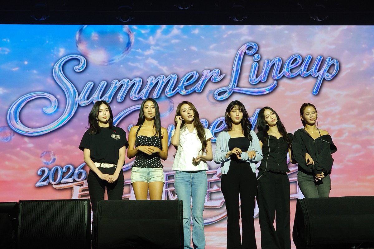 kazu_clc_yujin's tweet photo. 20260809 Summer Lineup Concert
2026夏日限定舞台
CLC Soundcheck
#CLC https://t.co/AsOiuQ2VBp