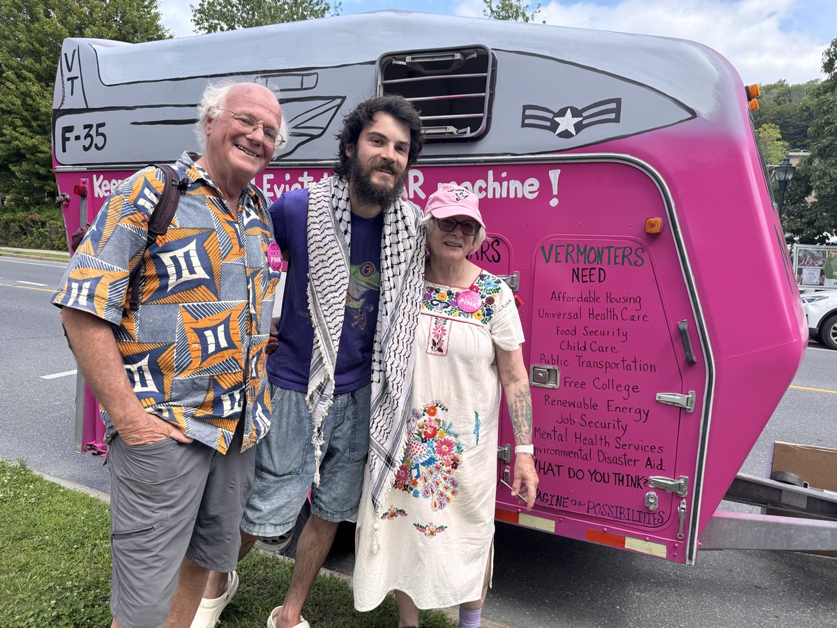 nanazevon's tweet photo. CODEPPINK Vermont started our tour at Bread &amp; Puppet on Aug. 2nd. Yesterday, Ben Cohen joined us at the Montpelier Farmers Market. https://t.co/ttcG8oTnBR