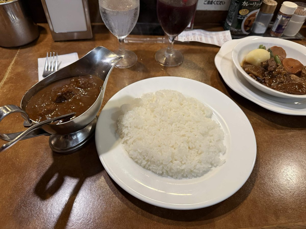 emepata's tweet photo. You tubeで紹介されててずっと行きたかったお店！　ようやく頂けた〜(　´ᾥ`　)
美味すぎでした🍛 https://t.co/8WDiFh2Gd2