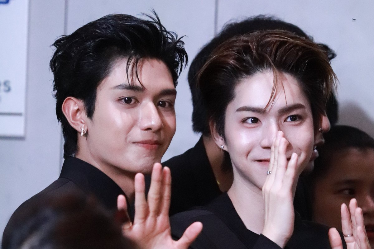 kpkasperrr's tweet photo. น่าร้ากกก

NetJJ Golden Carpet

#NakaratAwards2026xNetJJ ; #NETJJ https://t.co/Mxablk0E6V