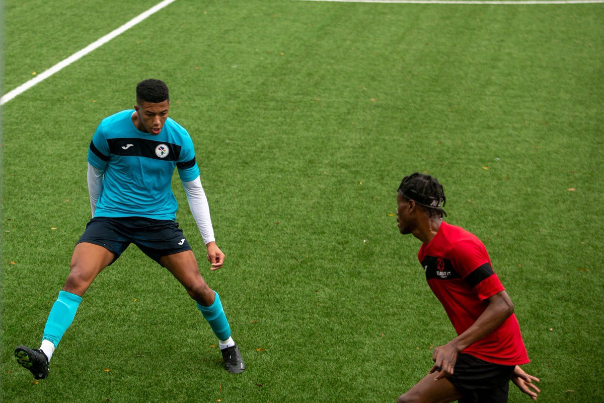 afroscots's tweet photo. Same determination! https://t.co/wj3ibrhD69