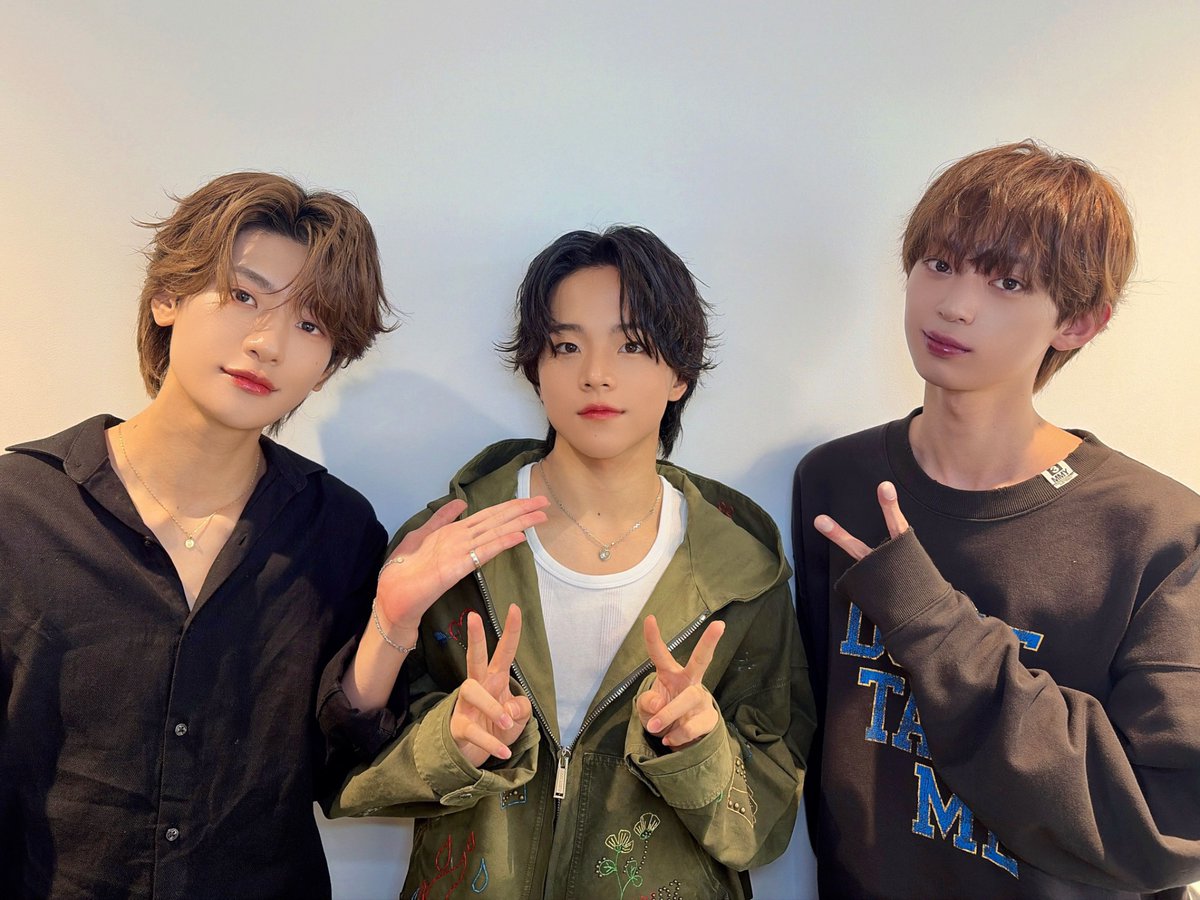 fmosaka851's tweet photo. 🪅Lienelのラキネルパーティー🪅
🕰️8/9(日)20:30〜21:00 #45
🗣️#芳賀柊斗 #近藤駿太 #武田創世 @Lienel_official

#ラキネル 🔴⚾️🟠

はがしゅーかっこよ😏🪄
（ぜひ最後まで聞いてください）

📮https://t.co/irsffKcrVb

📻https://t.co/iDwsZZjz5G

#Lienel #FM大阪 https://t.co/b8I0f0hBq0