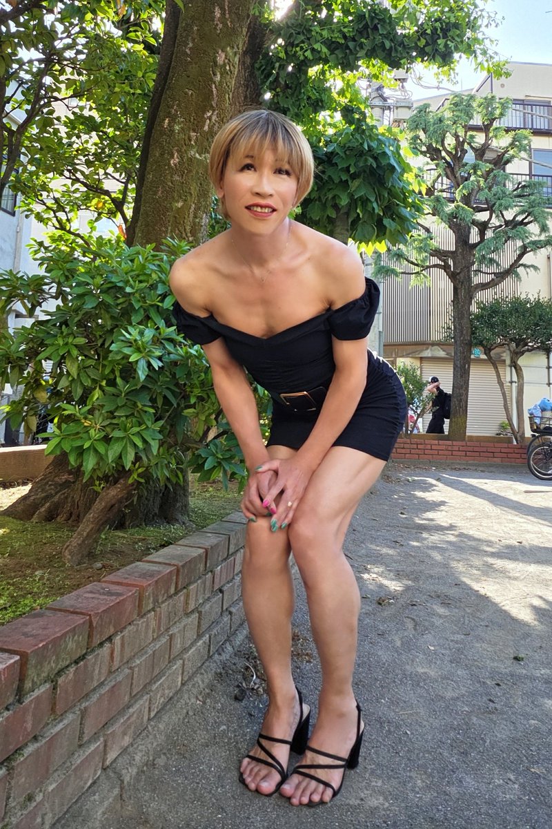 atsuki201812's tweet photo. 今日少し自由な時間が出来たので10年ぶりに鶯谷のフェチなお店で馴染みの姉さんに会ってきた。
姉さんと初めて遊んだのは2006年だからもう20年だけど美貌、スタイル、ド変態好きってのが今も変わらずだし何より20年続けてるのがホントにリスペクト。
会うのは10年振りだったけど私の中性的なしゃべり方ですぐ思い出してくれたところがプロだわ。
これ…読んでくれてたら嬉しいな🤗