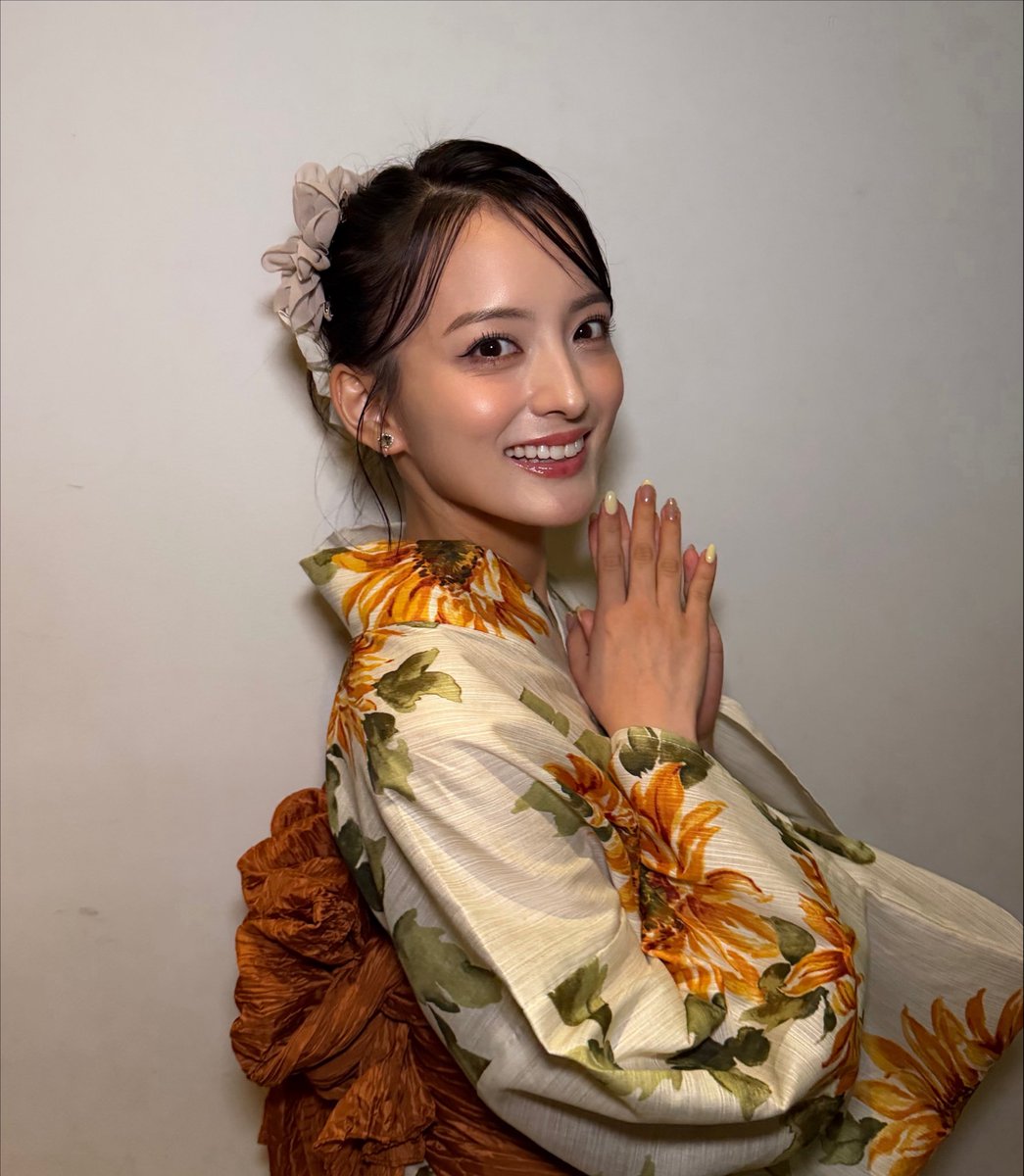 kiyoisaki_0805's tweet photo. 生誕祭ありがとうございました🌻
とってもとっても幸せな時間でした✨
また会いましょうね🥰 https://t.co/932tTvT1aV