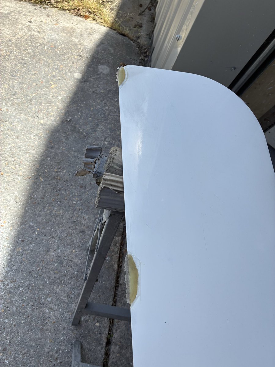 WrComposites's tweet photo. One off our small jobs we do at WR Composites 
A daggred board with some small chips on it, 
The damge at the start dont look a lot of work, however what we need to do to repair properly is more than it looks. 
As always colour made in house for perfect match 🤩 https://t.co/hRBdOFZeRN