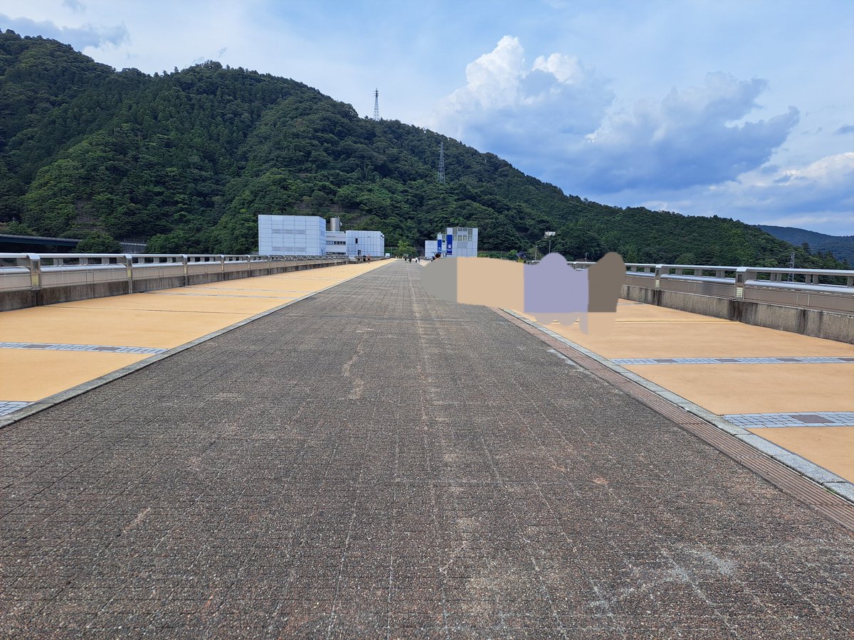 soundwave0628's tweet photo. ウルトラマンネクサスのナイトレイダー基地だったり、ウルトラマンメビウスとグローザムが戦ったりした宮ヶ瀬ダムに初めて行きました！ https://t.co/yi8npWP7VL