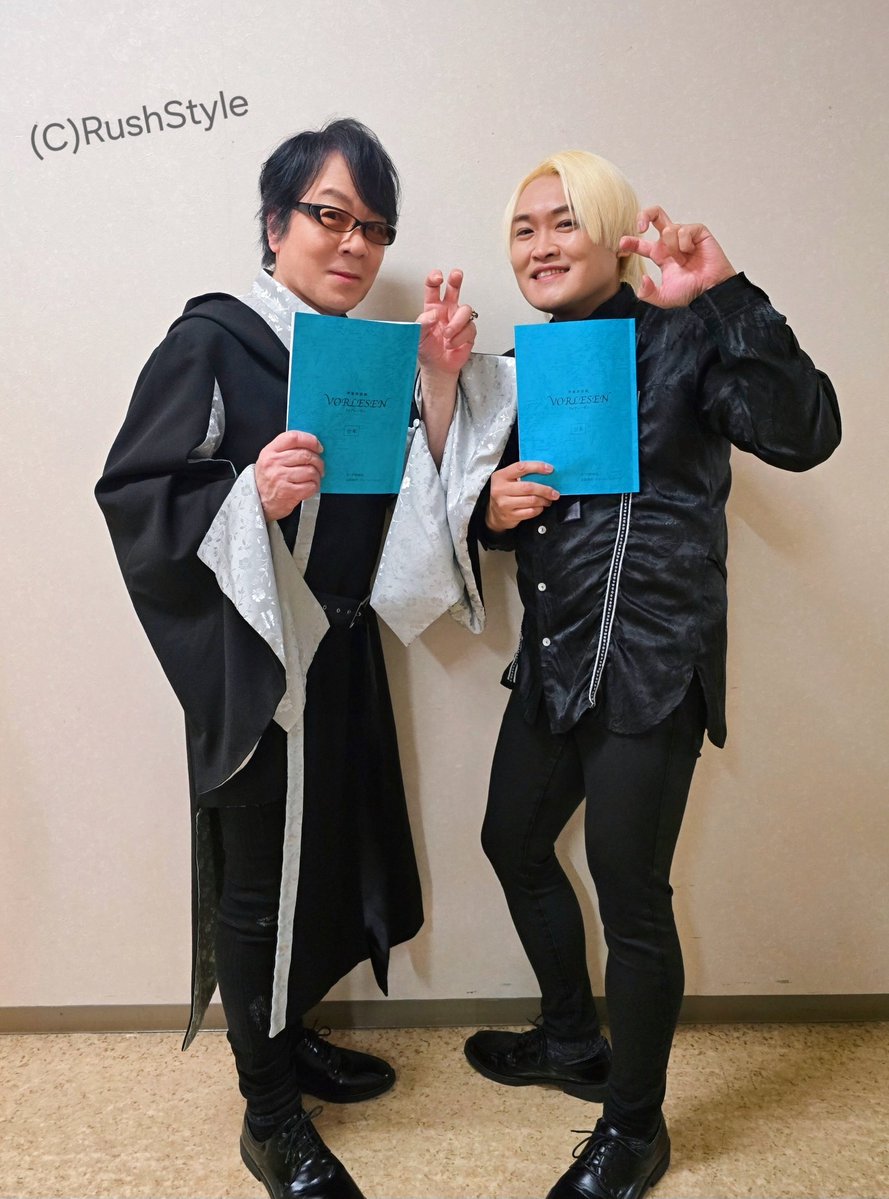 show_ism's tweet photo. 【速水奨】
福井での朗読劇、素敵な空間、優しい空気の中、無事に終了しました。
ご参加下さった皆さん、ありがとうございました。
少し難しい物語にも関わらず最後まで、しっかり聴いて下さり感謝でいっぱいです。
本気で再訪したいです。
改めて、本当にありがとうございました🎵

🐺🐺

#フォアレーゼン