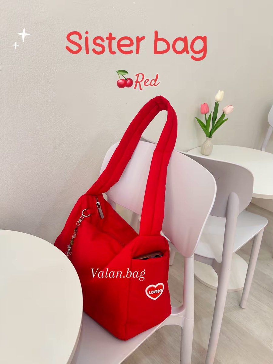 ValanBag's tweet photo. 🍒กระเป๋าสะพายไหล่ ใบใหญ่ Sister bag สีแดง ผ้าเคลือบกันน้ำ ตัวปิดกระเป๋าเป็นซิป ขนาดใส่ Notebook ได้ ด้านในมีช่องซิปเล็ก ด้านข้างมีช่องใส่มือถือ

https://t.co/KBSA56n0Lw

#Shopeeaffiliate #ป้ายยา #รีวิว #กระเป๋า #กระเป๋าผ้า #กระเป๋าสะพายข้าง #กระเป๋าแฟชั่น #กระเป๋าผู้หญิง #bag https://t.co/85syBraYRU