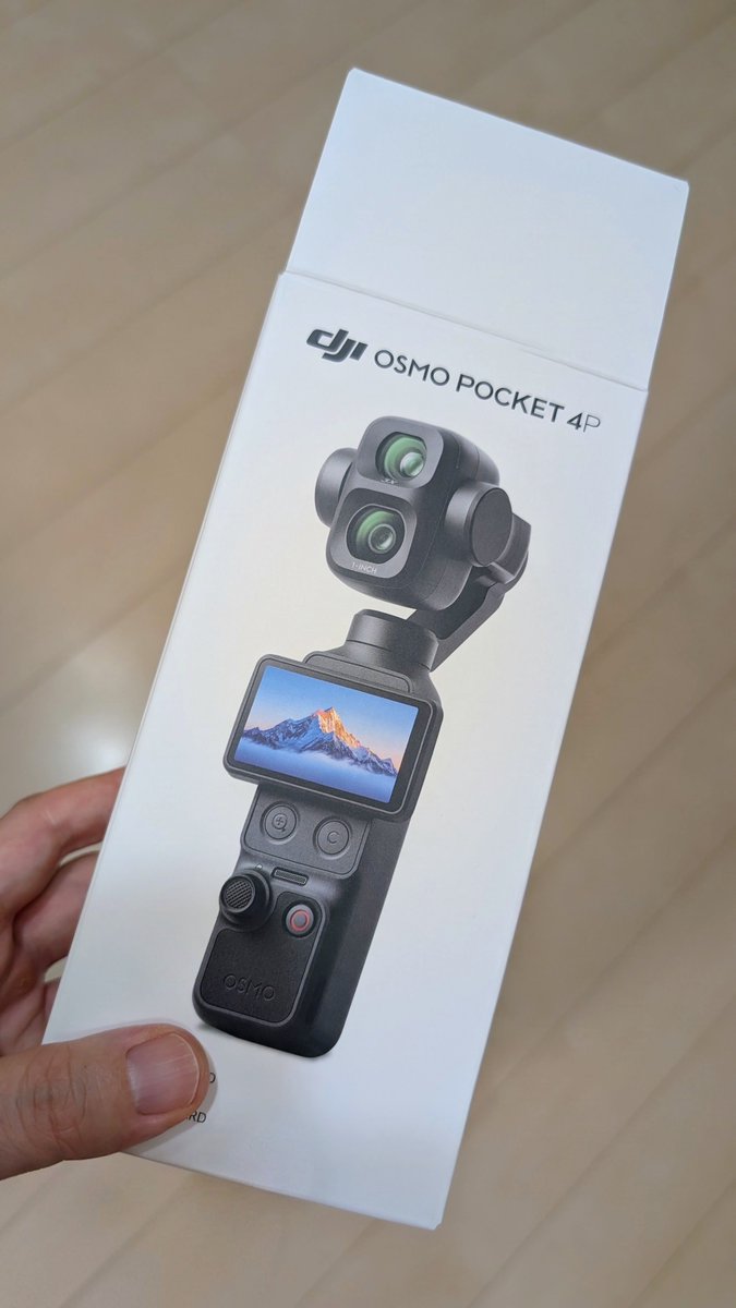 Schneider7D's tweet photo. ガジェット系YouTuberは誰も言いませんが、insta360 luna ultra にしろacepro2にしろ、insta360はdjiよりデータが重いです。insta360acepro2 を使っていた僕が luna ultra ではなく dji osmo pocket 4p を選んだ理由は、データの軽さです（チャンネル登録者2500人ド底辺の感想です） https://t.co/5KcudMSh3F