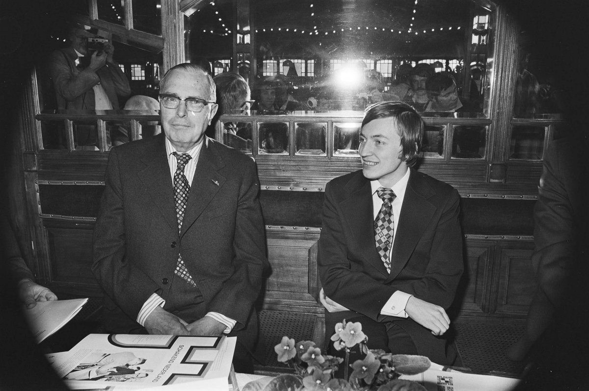 TUUR1's tweet photo. Those were the days! @FIDE_chess @maxeuwecentre https://t.co/rRvgFcPPgB