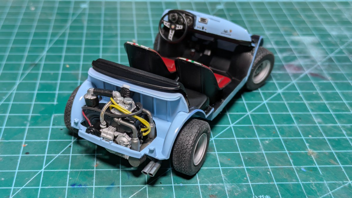 toroturbo's tweet photo. 695のボディにクリアを吹きました。シャーシも製作を進めてだいぶ形になって来ました。500と595はボディの研出し中です。お盆休みには1台だけでも完成させたいですね。
#FIAT
#ABARTH https://t.co/jykgq04hdL