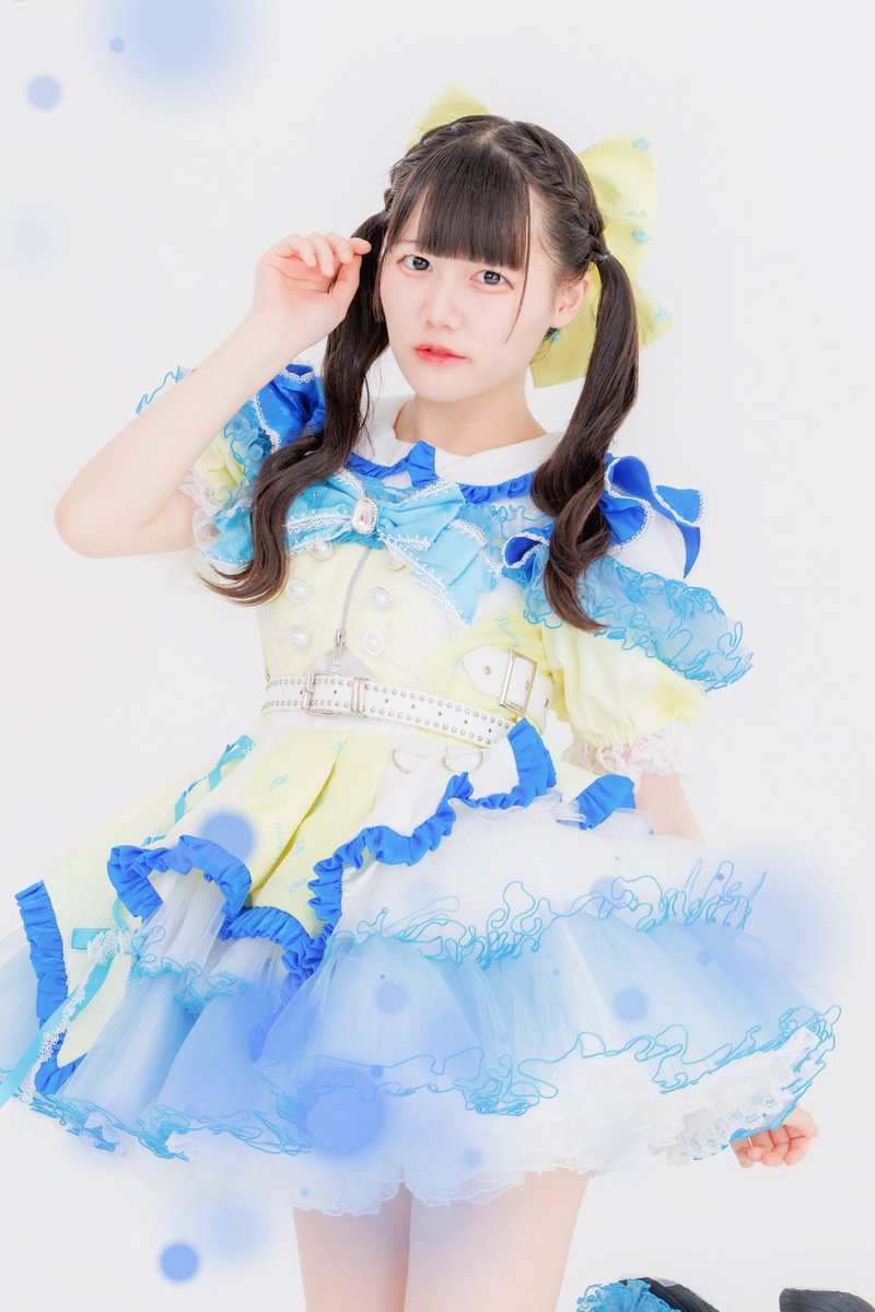 _HOTARUofficial's tweet photo. 【 新 個人アー写 解禁 】

 ଘ*⑅┈⋆°˖⸝⸝ ┈ 𖤐 ┈°⋆┈⑅*ଓ

星奈ひかり Hoshina Hikari
　 @hikarin_HOTARU_ 

 ଘ*⑅┈⋆°˖⸝⸝ ┈ 𖤐 ┈°⋆┈⑅*ଓ

color：青
nickname：ひかりん
birthday：4/14

リポスト＋いいね＝300達成で
次のメンバーの個人アー写公開🍀

#蛍 https://t.co/YAc8YvrU0Y