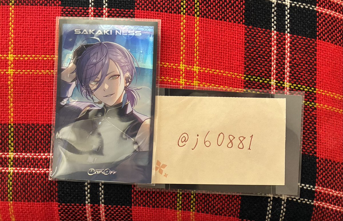 j60881's tweet photo. @klr_s2_ 初めまして、検索より失礼します。
当方画像のものを所持しています。
🟢の方のサイン風カードとの交換は可能でしょうか。
一点から異種のご提案で恐縮ですが、ご検討いただけますと幸いです。
よろしくお願いいたします。 https://t.co/WGoSOmJBmV