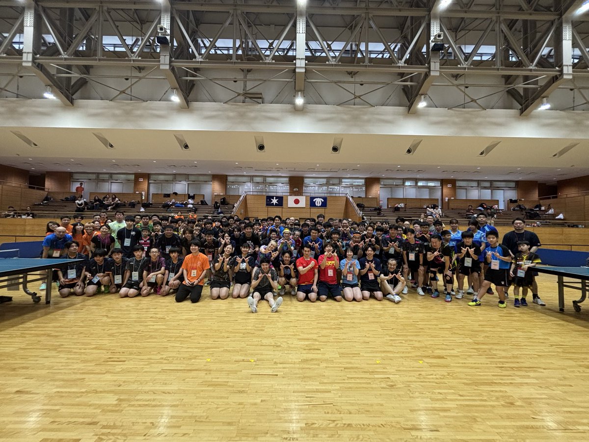 WRMGucchy's tweet photo. 市原市国際交流卓球大会を開催し、

🇹🇭タイ 🇰🇷韓国 🇮🇳インド 🇦🇹オーストリア 🏴イングランド 🇵🇭フィリピン 🇺🇸アメリカ 🇨🇳中国 🇭🇰香港 🇹🇼台湾

世界10の国から集まり、
中にはジュニアナショナルチームの選手も参加。

日本全国からもたくさん集まり、
卓球で世界がつながった最高の1日でした。
#卓球 https://t.co/XWMF6fZq0c