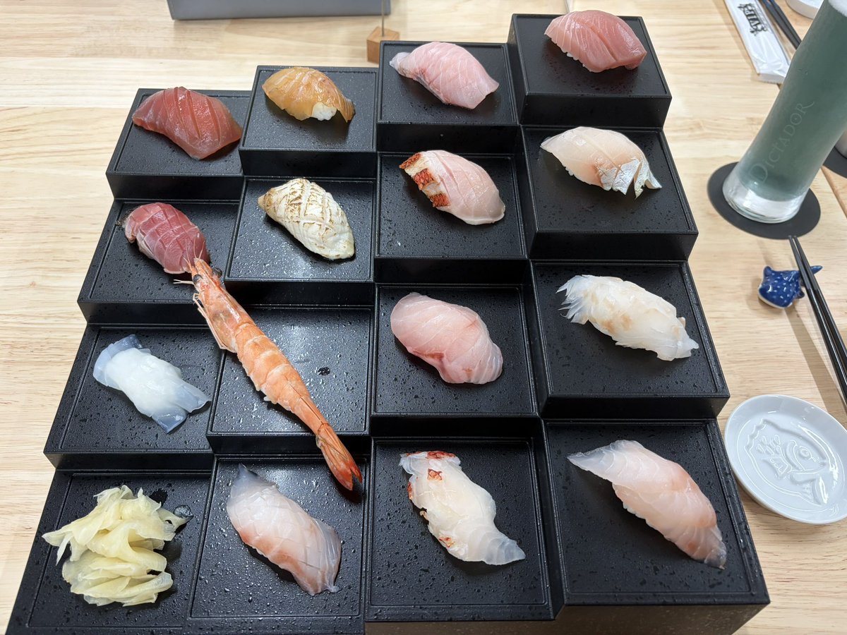 coszakura's tweet photo. 美味しい鮨🍣 https://t.co/OfChaLl9Q4