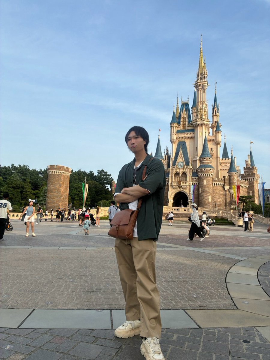 metsu_Dhallo's tweet photo. 自我で失礼します
ユージーンバウンドでランド行って来ました！ https://t.co/bQb1sIevYP