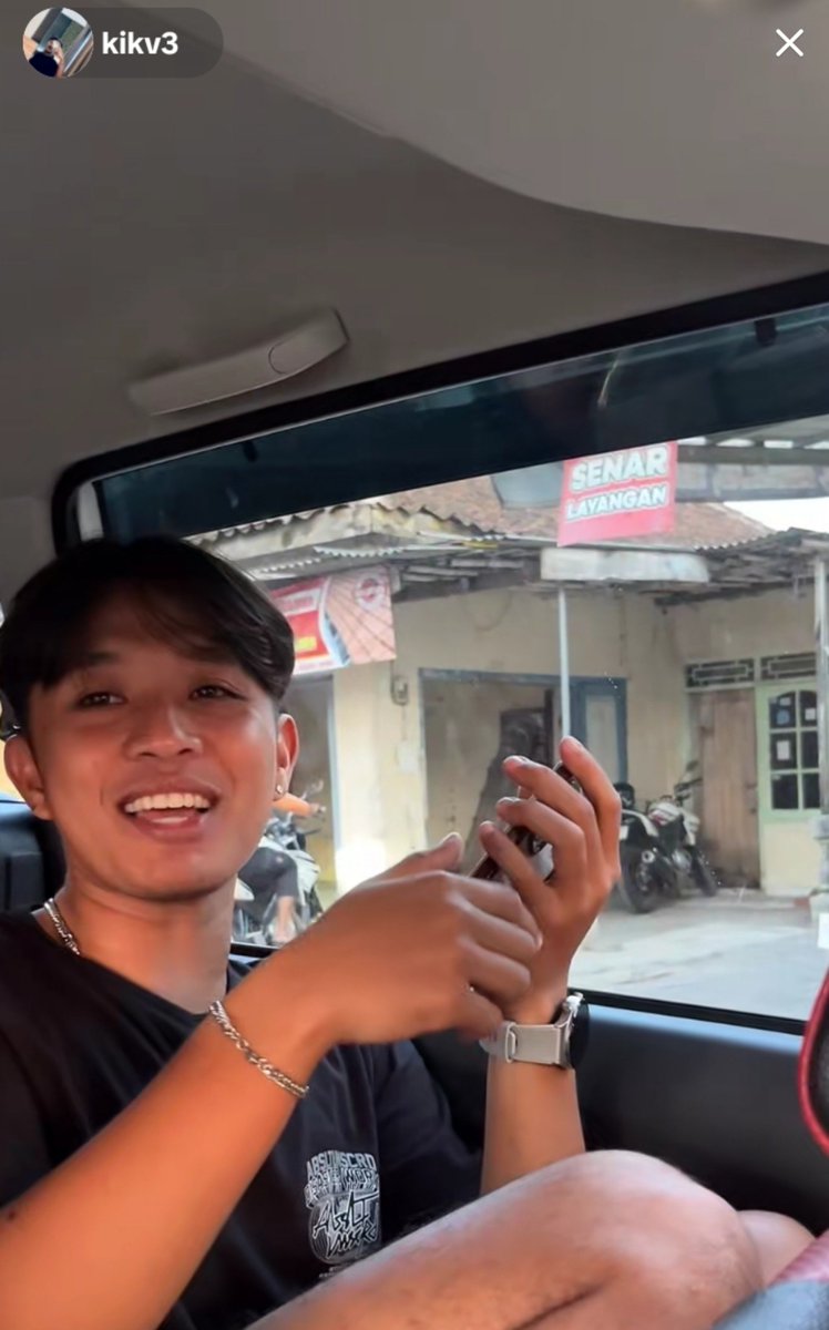 vyymuy's tweet photo. yahkik ngarahin kamera ke pamut, pamut salting 🤭 https://t.co/z2znooiU7T