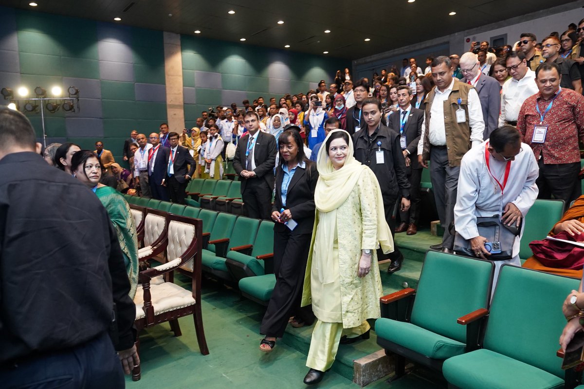 CarolFloreUN's tweet photo. At #SheLeadsTomorrow, Women &amp; girls are not waiting for the future, they are shaping it now.
Women’s leadership is a governance &amp; development imperative. We must remove barriers &amp; open spaces for women to lead. When she leads today, #Bangladesh is stronger tomorrow. #SDG5 #SDG16 https://t.co/R8VUR1pxr7